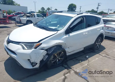 2018 Toyota Rav4 Xle из США, поврежденный, VIN 2T3WFREV1JW459553